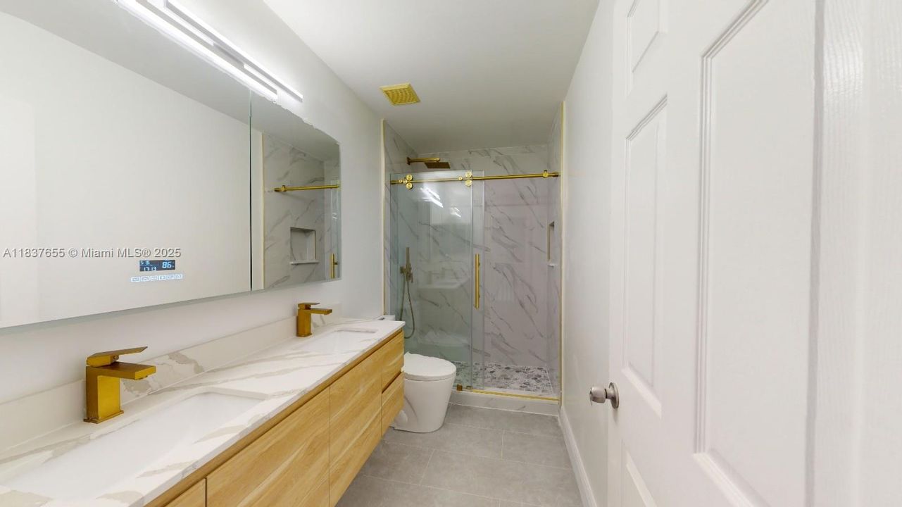 Недавно арендовано: $5,500 (5 спален, 3 ванн, 3034 Квадратных фут)