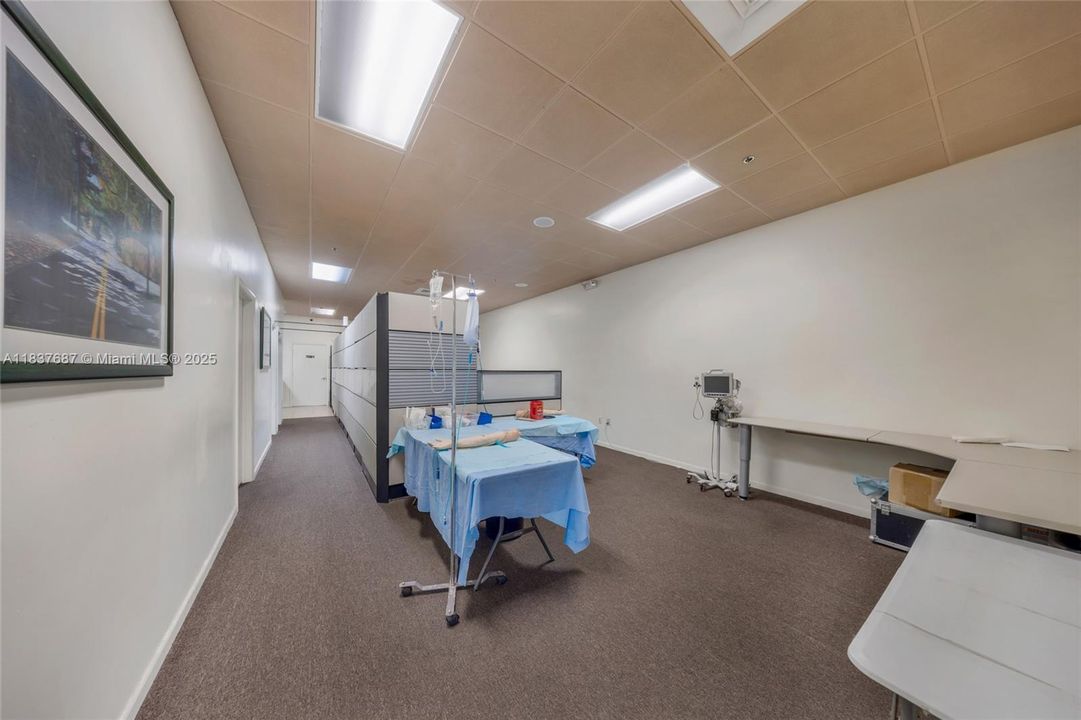 待售: $790,000 (0 贝兹, 0 浴室, 0 平方英尺)