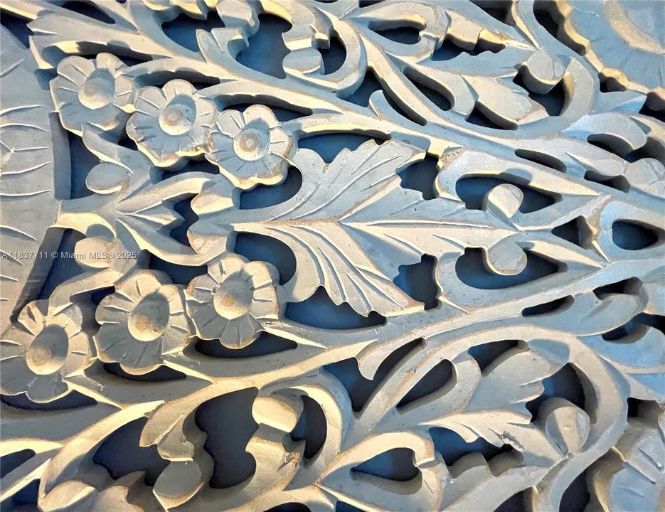 待售: $320,000 (0 贝兹, 1 浴室, 400 平方英尺)