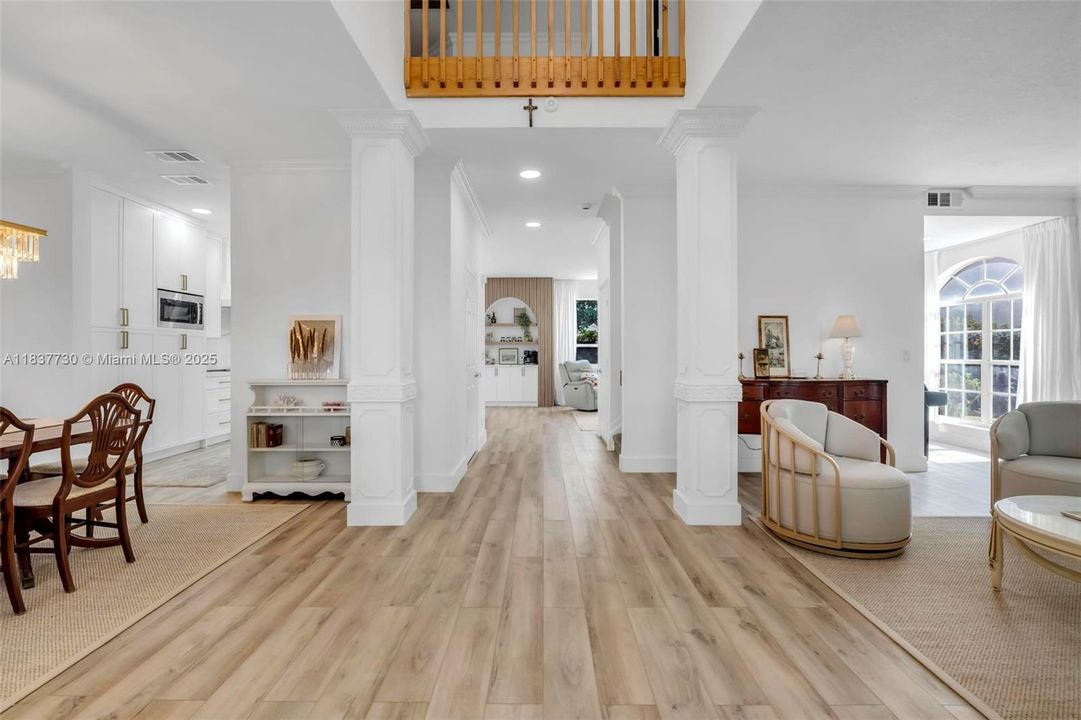 Recently Rented: $6,000 (5 beds, 2 baths, 3008 Square Feet)