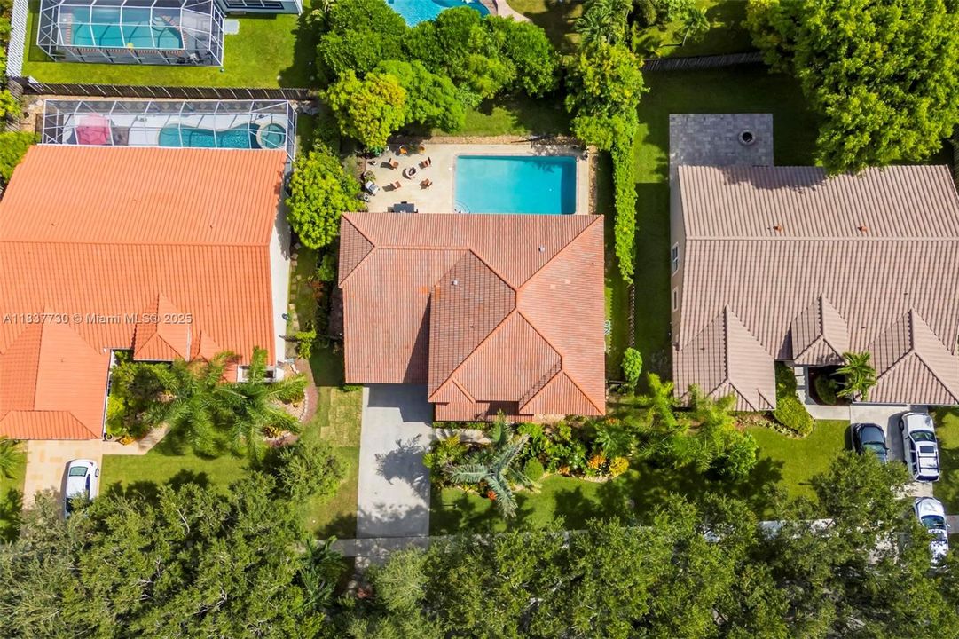 Recently Rented: $6,000 (5 beds, 2 baths, 3008 Square Feet)