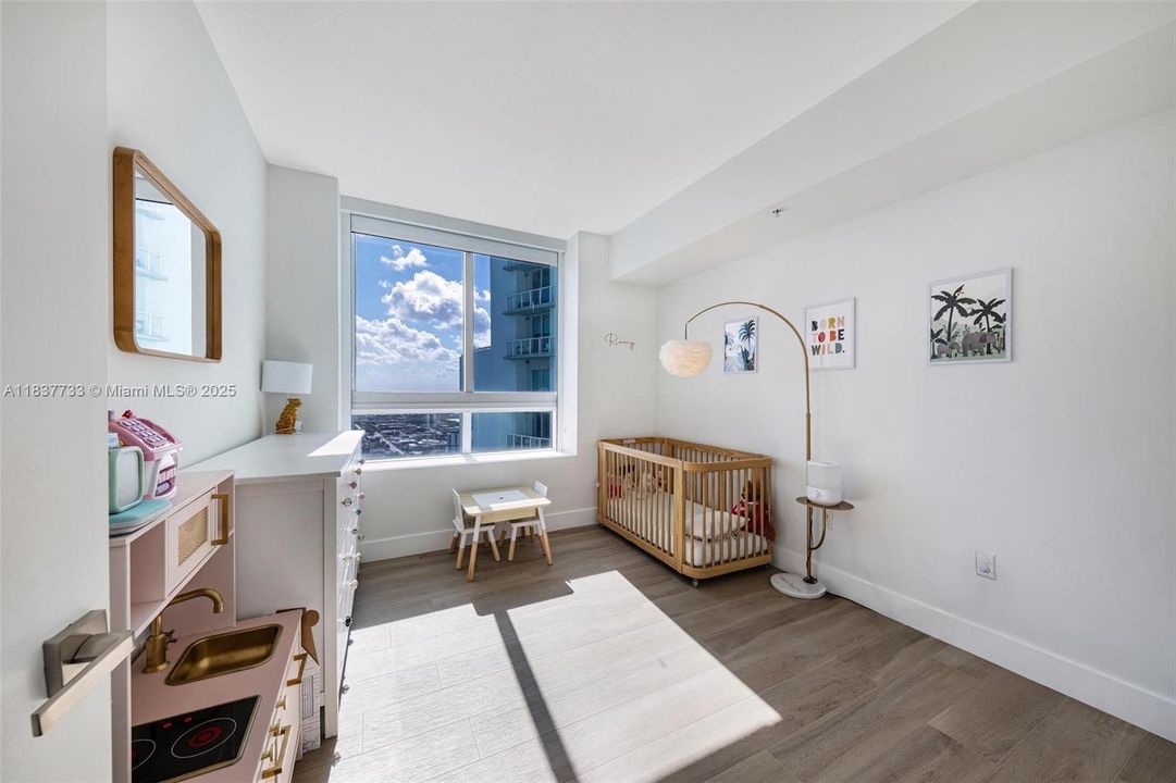 En Venta: $599,000 (2 camas, 2 baños, 1180 Pies cuadrados)