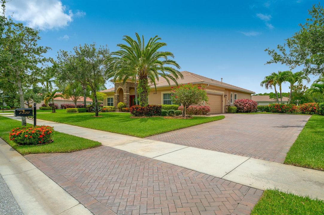 7422 SE Belle Maison Dr, Stuart, FL 3499