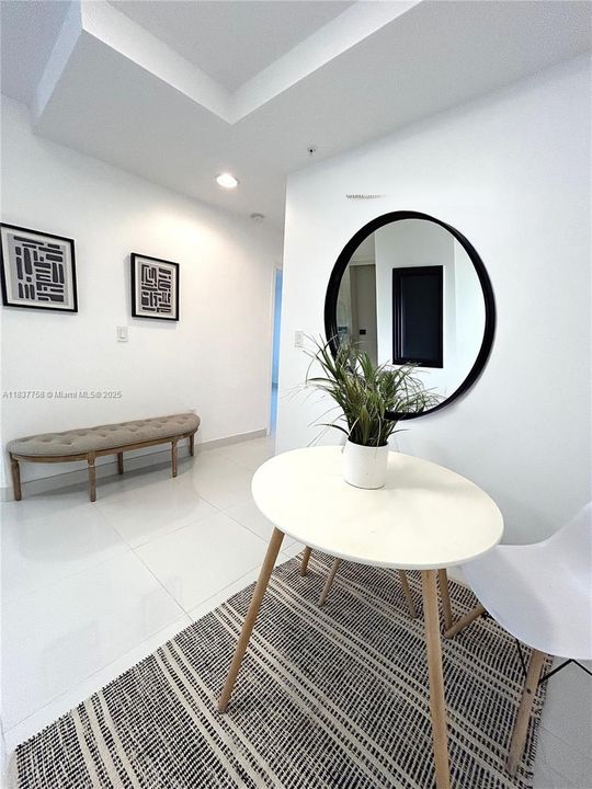 最近售出: $339,000 (3 贝兹, 2 浴室, 1100 平方英尺)