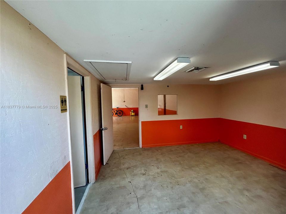 For Rent: $5,000 (0 beds, 0 baths, 0 Square Feet)