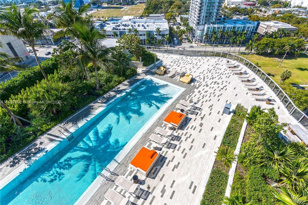 Recently Rented: $4,900 (2 beds, 2 baths, 1178 Square Feet)