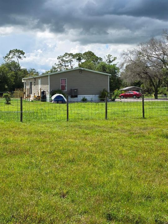 For Sale: $480,000 (3 beds, 2 baths, 1248 Square Feet)