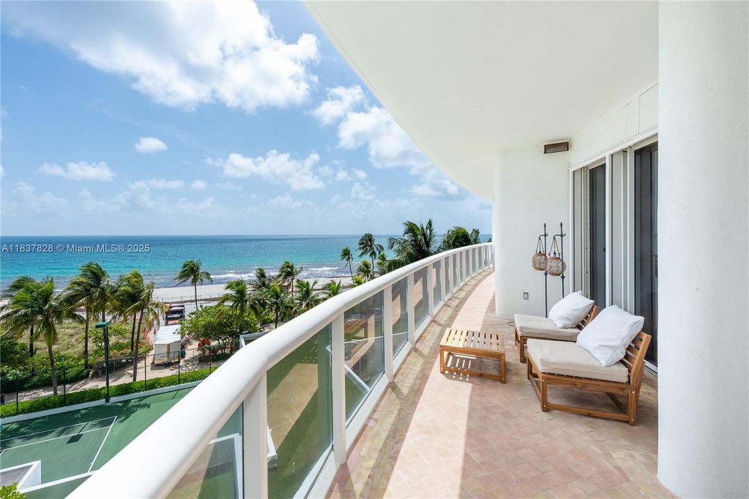 Recientemente alquilado: $10,000 (2 camas, 2 baños, 2160 Pies cuadrados)