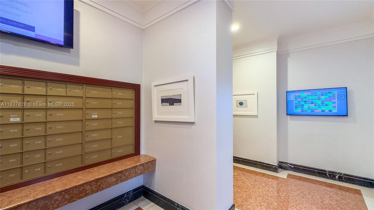 Recientemente alquilado: $10,000 (2 camas, 2 baños, 2160 Pies cuadrados)