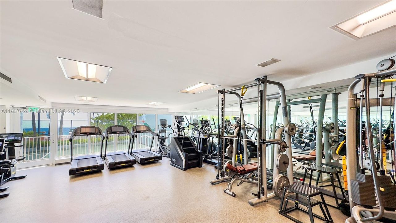 Recientemente alquilado: $10,000 (2 camas, 2 baños, 2160 Pies cuadrados)