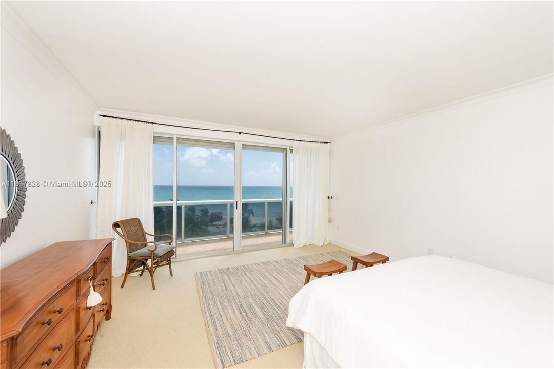 Recientemente alquilado: $10,000 (2 camas, 2 baños, 2160 Pies cuadrados)