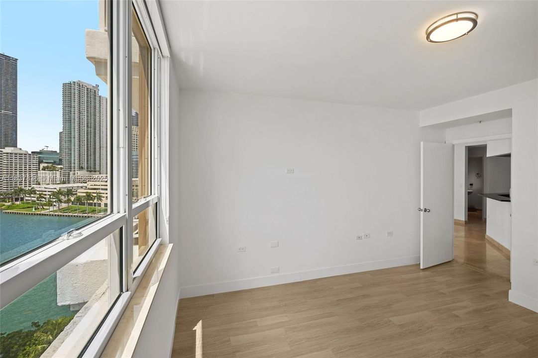 En Venta: $560,000 (1 camas, 1 baños, 878 Pies cuadrados)