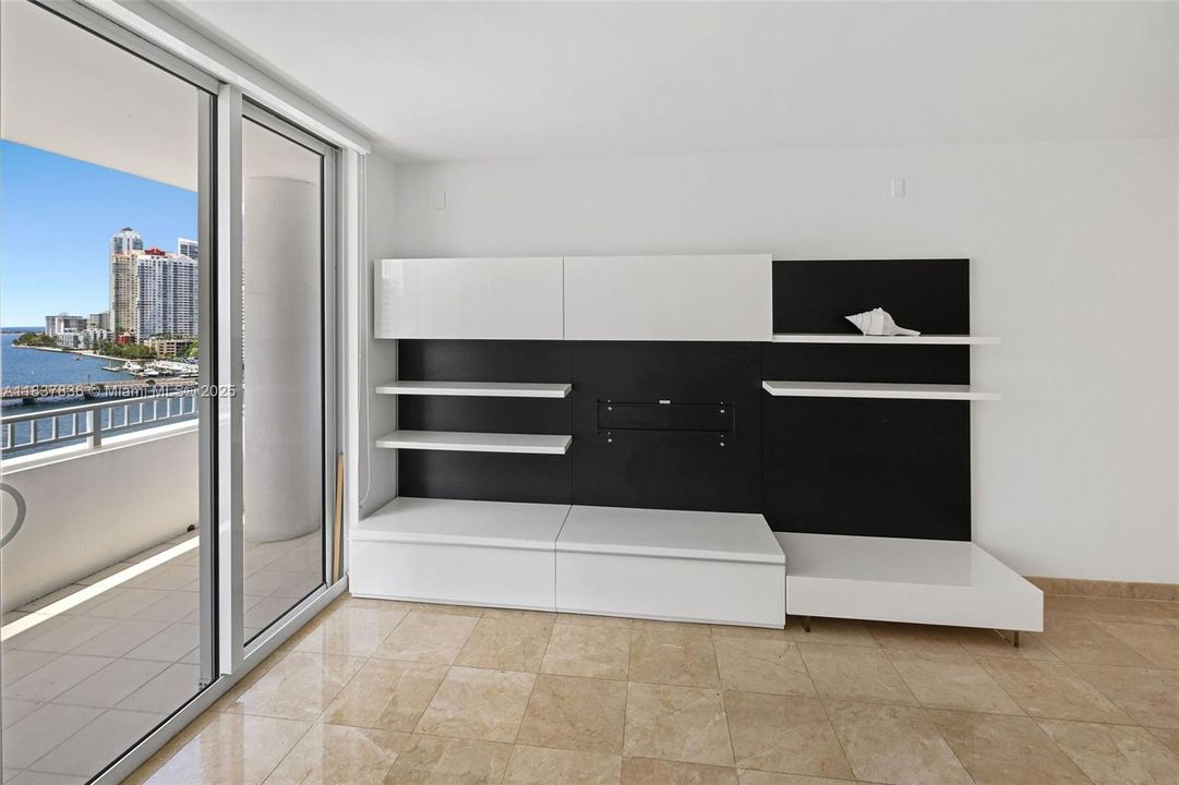 En Venta: $560,000 (1 camas, 1 baños, 878 Pies cuadrados)