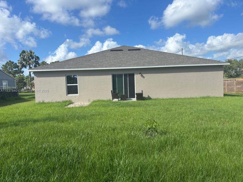 For Rent: $2,750 (4 beds, 2 baths, 0 Square Feet)