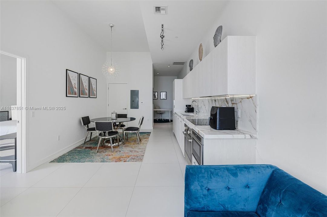 En Venta: $499,000 (1 camas, 1 baños, 746 Pies cuadrados)