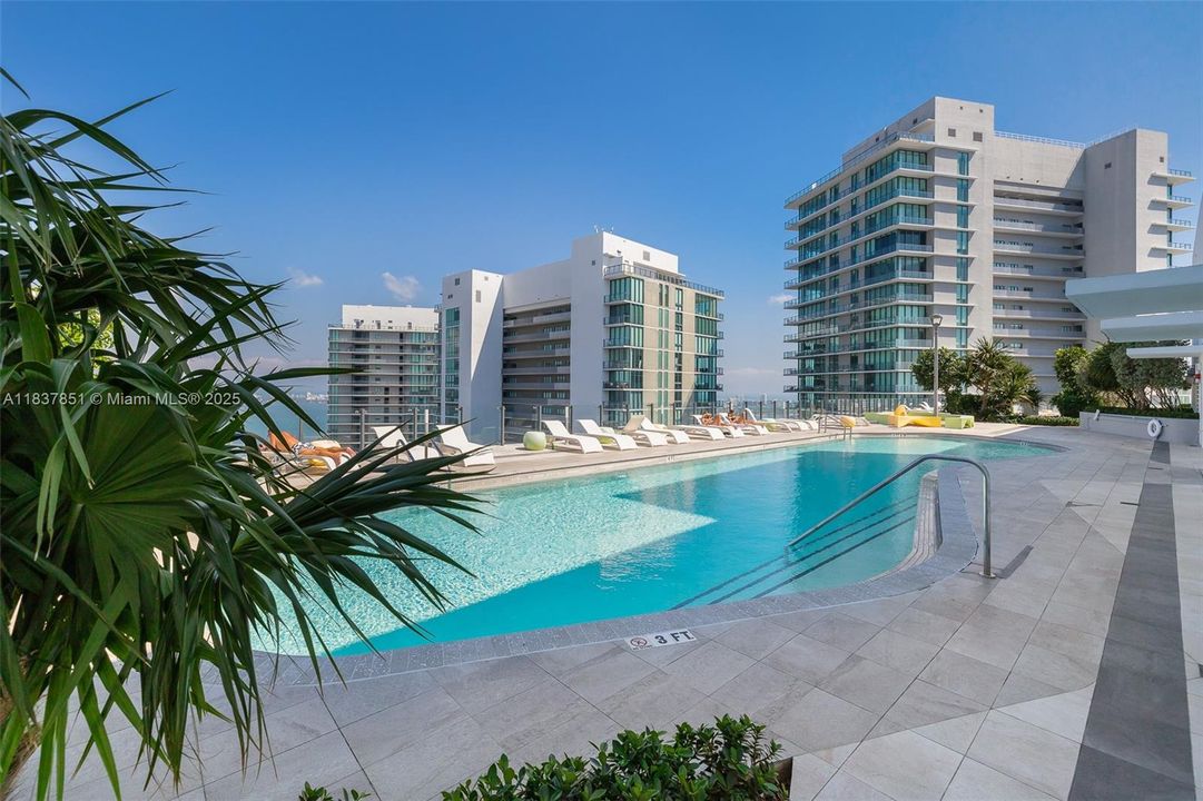 En Venta: $499,000 (1 camas, 1 baños, 746 Pies cuadrados)