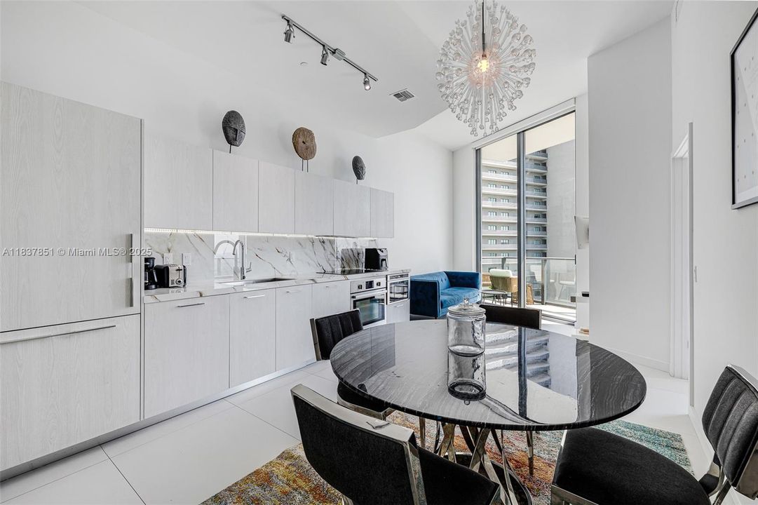 En Venta: $499,000 (1 camas, 1 baños, 746 Pies cuadrados)