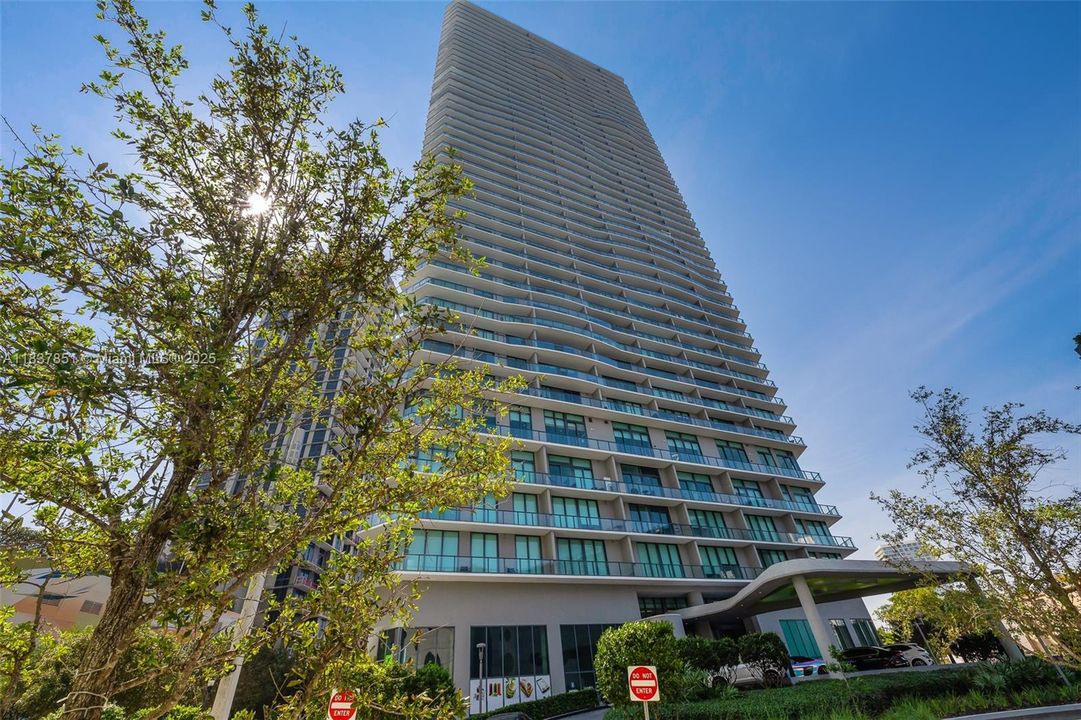 En Venta: $499,000 (1 camas, 1 baños, 746 Pies cuadrados)