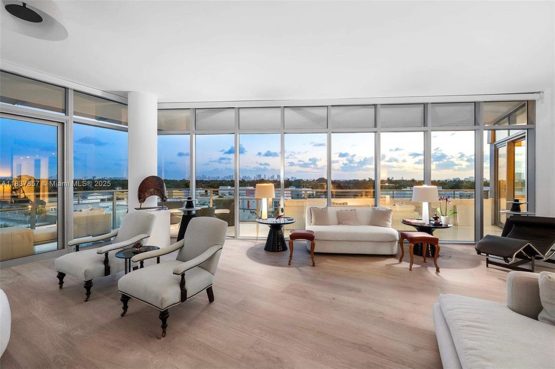 For Sale: $3,600,000 (3 beds, 3 baths, 2395 Square Feet)