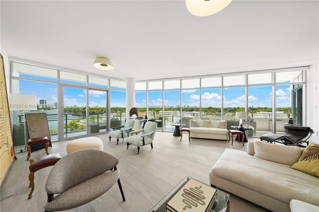 For Sale: $3,600,000 (3 beds, 3 baths, 2395 Square Feet)