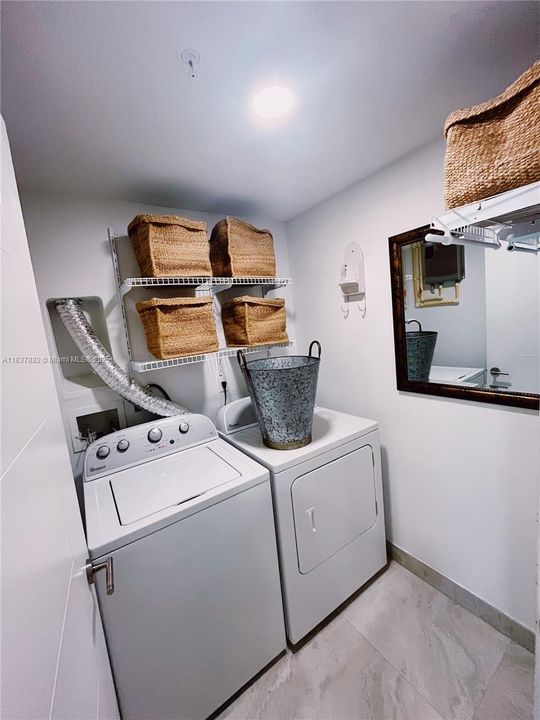 Activo con contrato: $800,000 (3 camas, 3 baños, 1634 Pies cuadrados)