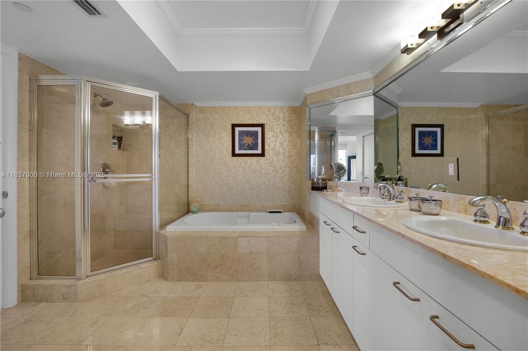 待售: $680,000 (2 贝兹, 2 浴室, 1505 平方英尺)