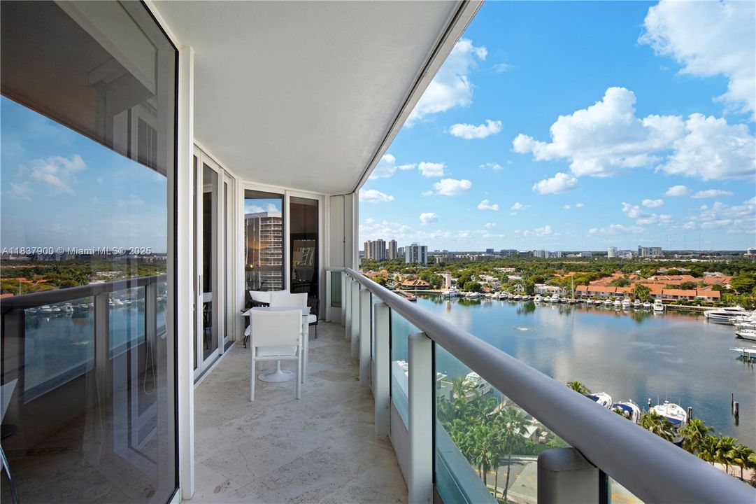 待售: $680,000 (2 贝兹, 2 浴室, 1505 平方英尺)