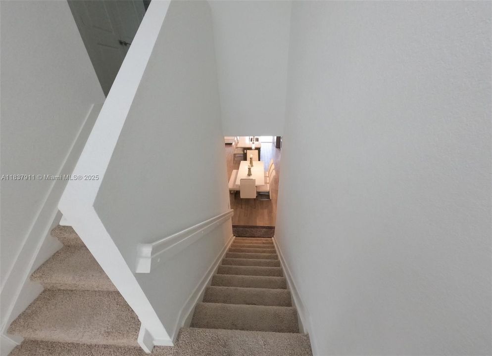 На продажу: $440,000 (3 спален, 2 ванн, 1628 Квадратных фут)