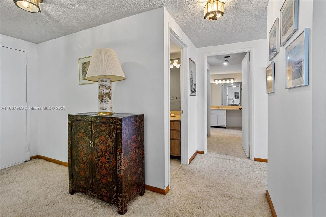 Recently Sold: $1,245,000 (2 beds, 2 baths, 0 Square Feet)