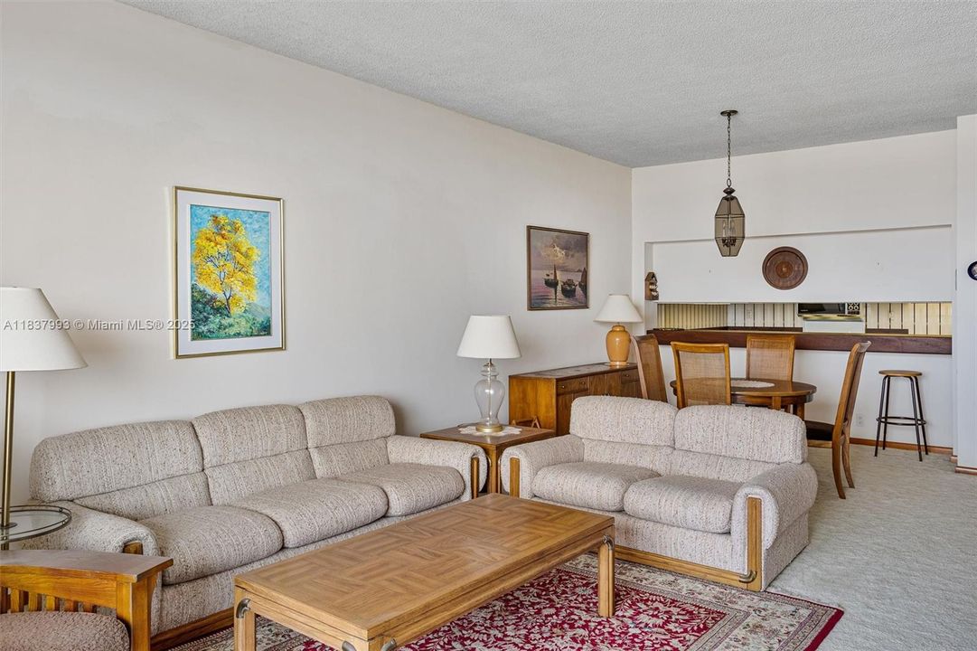 Recently Sold: $1,245,000 (2 beds, 2 baths, 0 Square Feet)