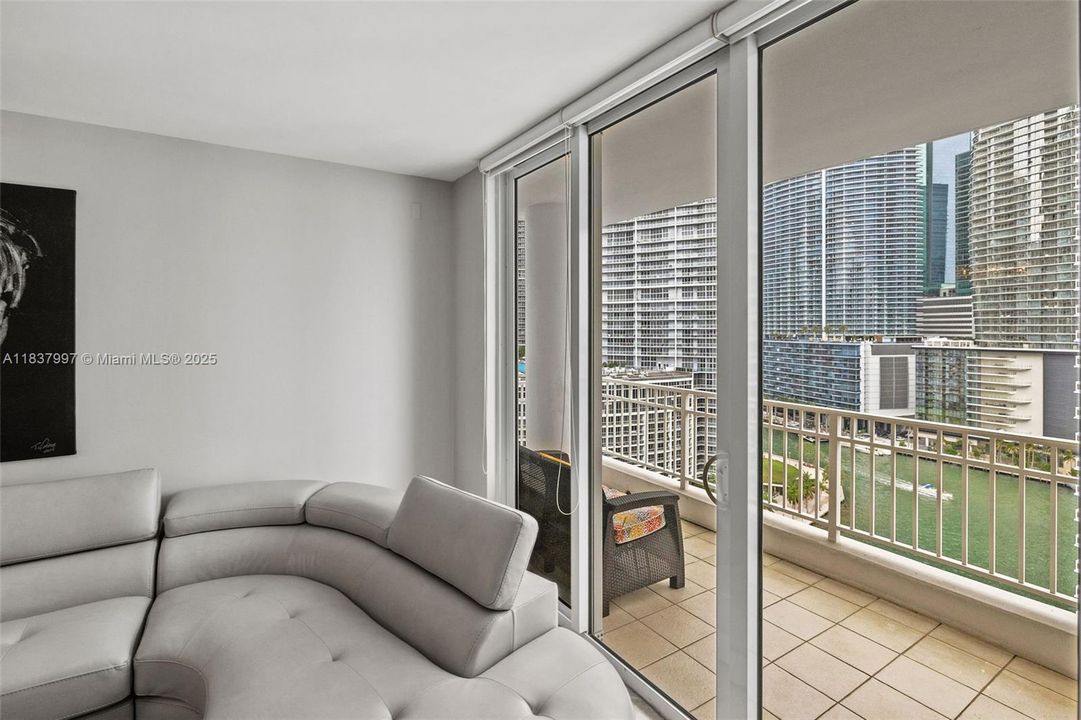 En Venta: $595,000 (1 camas, 1 baños, 863 Pies cuadrados)