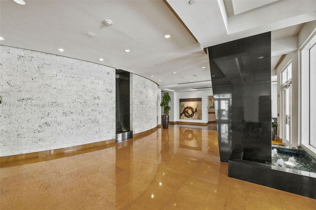 En Venta: $595,000 (1 camas, 1 baños, 863 Pies cuadrados)