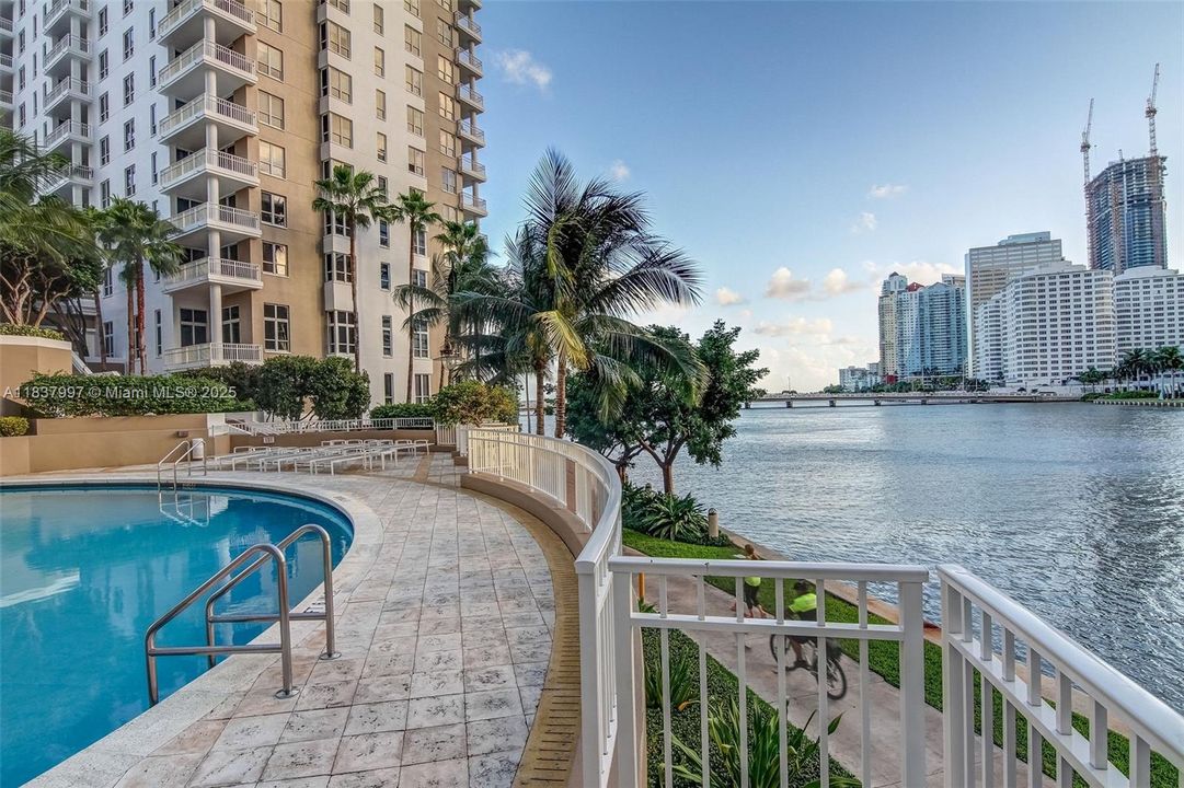 En Venta: $595,000 (1 camas, 1 baños, 863 Pies cuadrados)