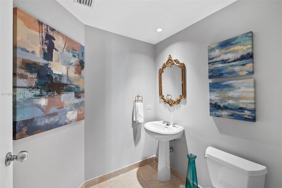 En Venta: $595,000 (1 camas, 1 baños, 863 Pies cuadrados)