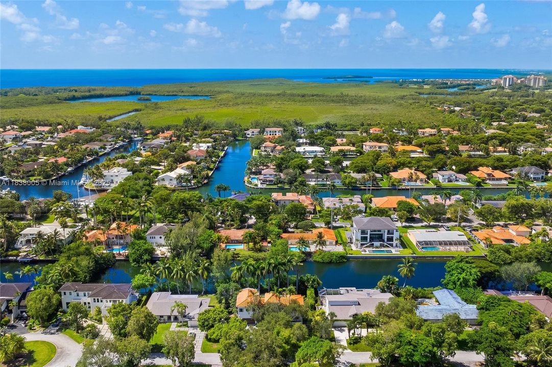 В аренду: $18,500 (4 спален, 4 ванн, 3639 Квадратных фут)