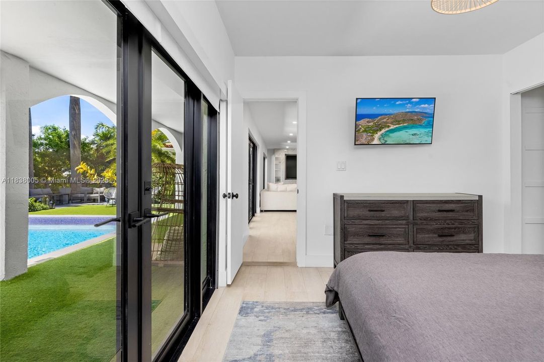 В аренду: $18,500 (4 спален, 4 ванн, 3639 Квадратных фут)