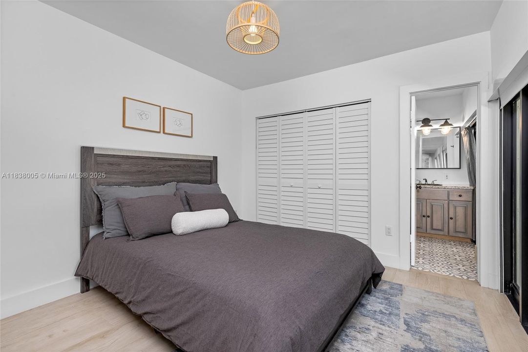 В аренду: $18,500 (4 спален, 4 ванн, 3639 Квадратных фут)