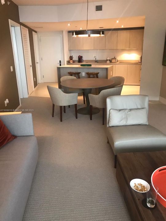 En Venta: $950,000 (2 camas, 2 baños, 0 Pies cuadrados)