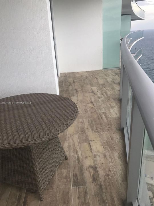 En Venta: $950,000 (2 camas, 2 baños, 0 Pies cuadrados)