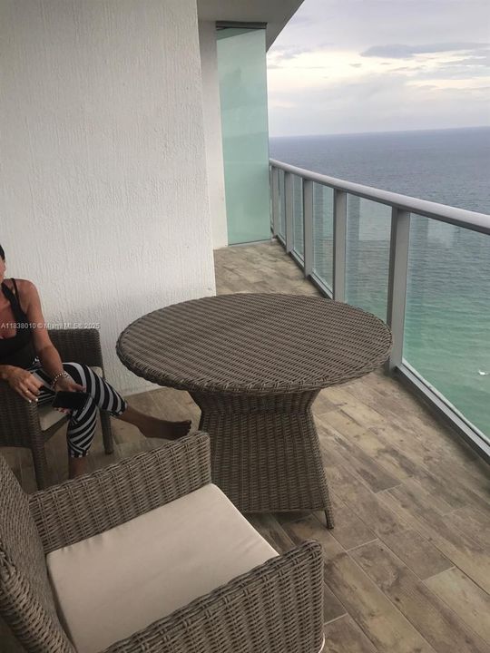 En Venta: $950,000 (2 camas, 2 baños, 0 Pies cuadrados)