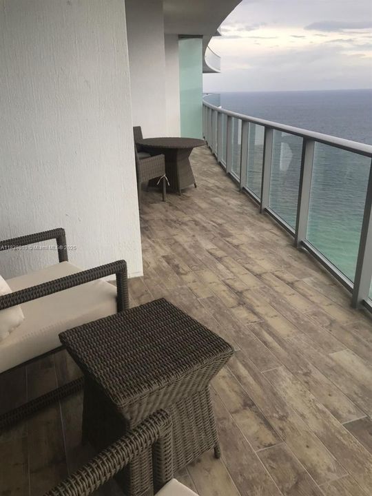 En Venta: $950,000 (2 camas, 2 baños, 0 Pies cuadrados)