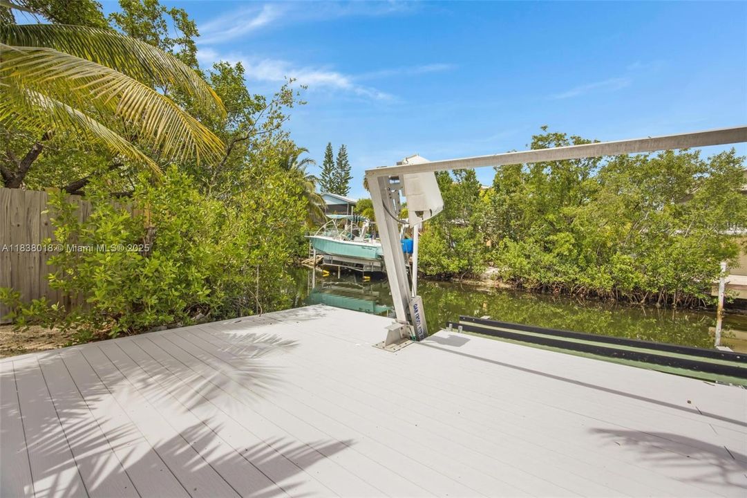 Activo con contrato: $810,000 (3 camas, 2 baños, 1100 Pies cuadrados)