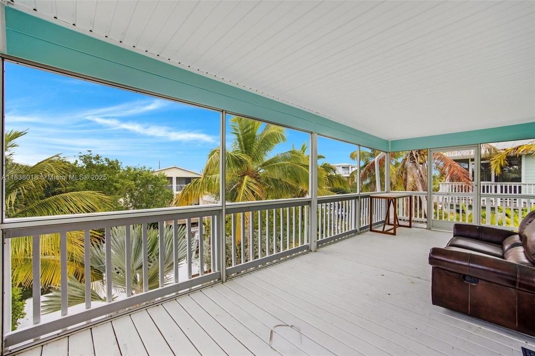 Activo con contrato: $810,000 (3 camas, 2 baños, 1100 Pies cuadrados)