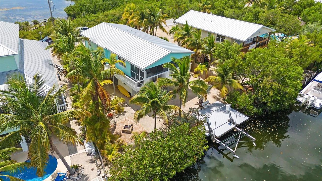 Activo con contrato: $810,000 (3 camas, 2 baños, 1100 Pies cuadrados)