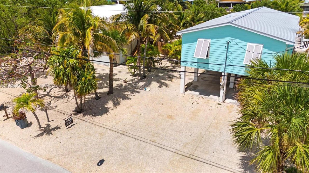 Activo con contrato: $810,000 (3 camas, 2 baños, 1100 Pies cuadrados)