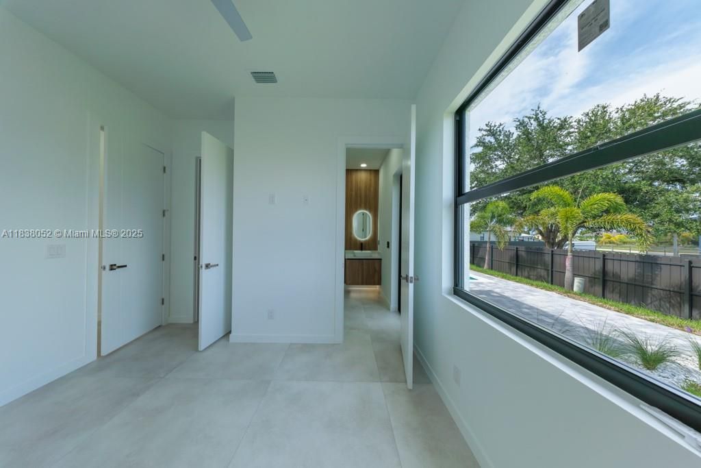 Recently Sold: $532,000 (3 beds, 3 baths, 1804 Square Feet)