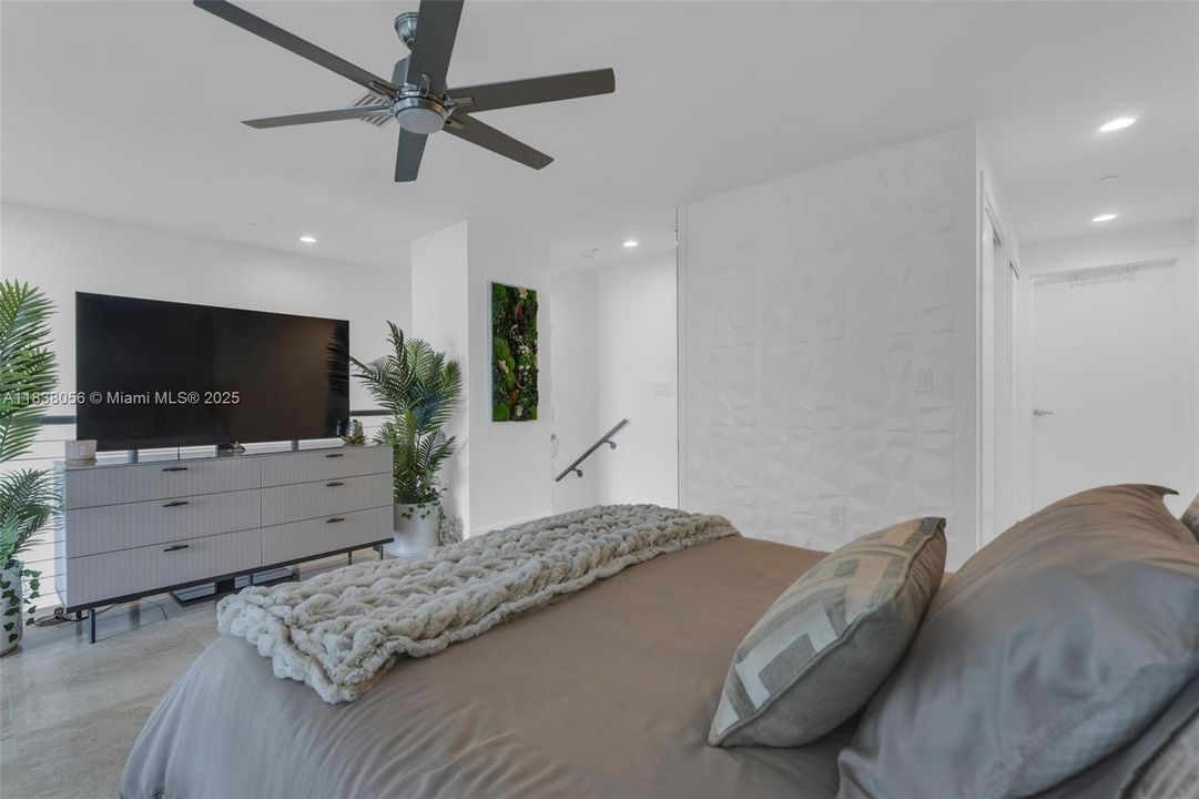 Vendido Recientemente: $474,500 (1 camas, 1 baños, 1128 Pies cuadrados)