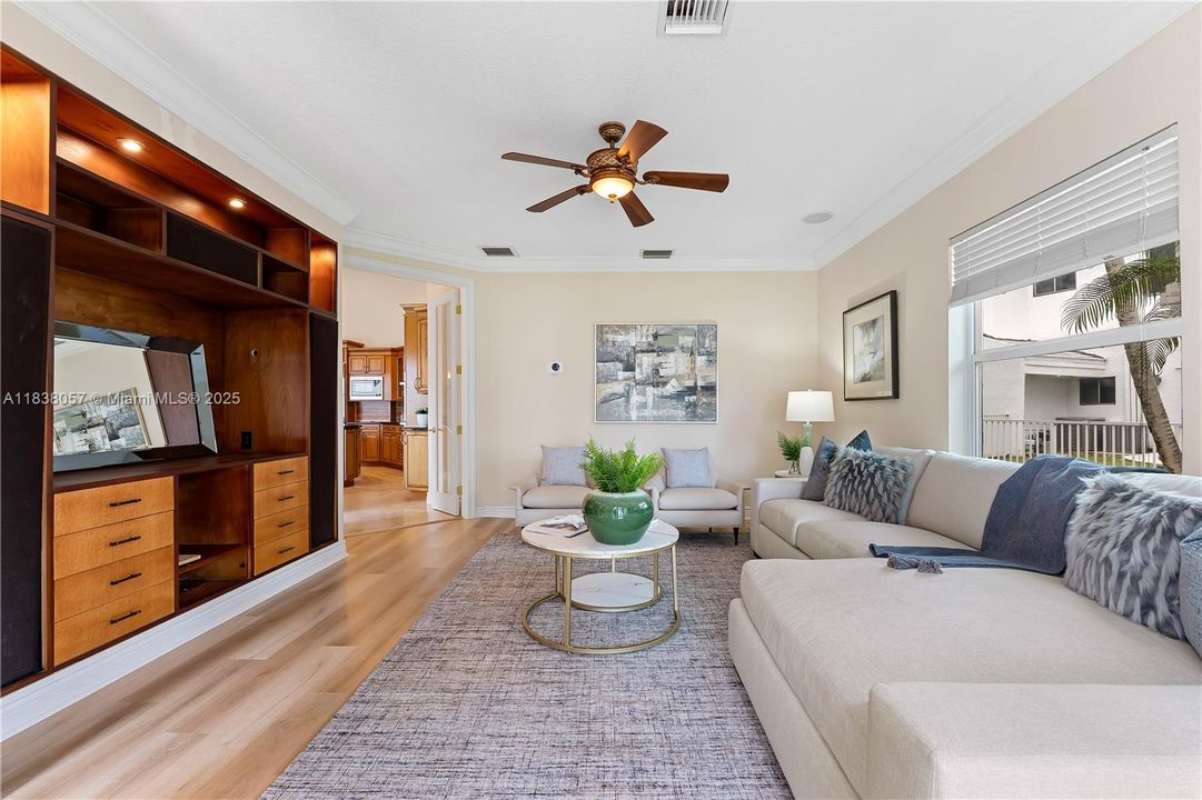 Recently Sold: $1,399,000 (5 beds, 3 baths, 3179 Square Feet)