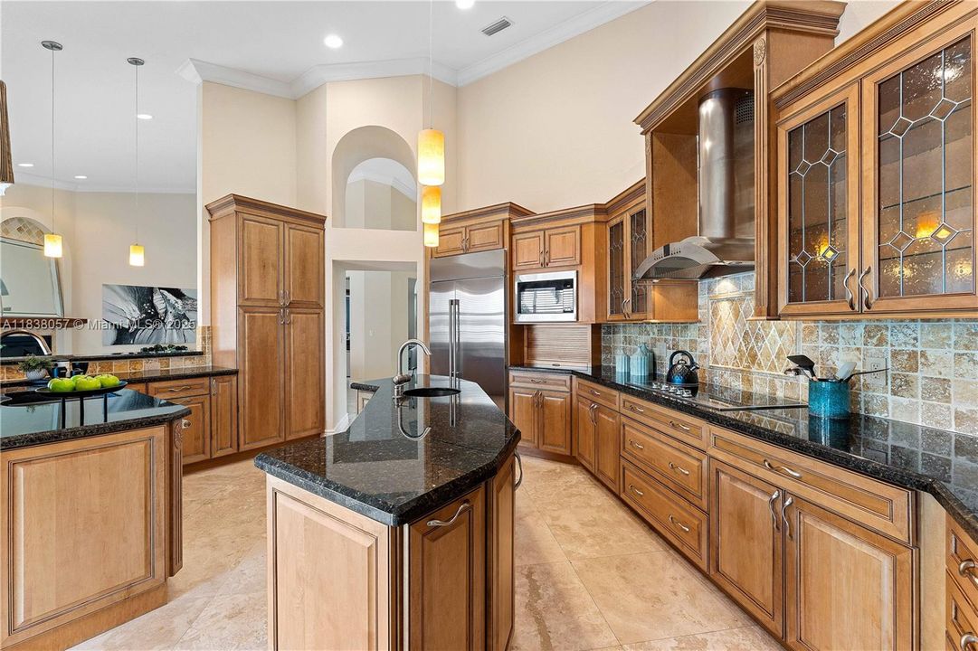 Recently Sold: $1,399,000 (5 beds, 3 baths, 3179 Square Feet)