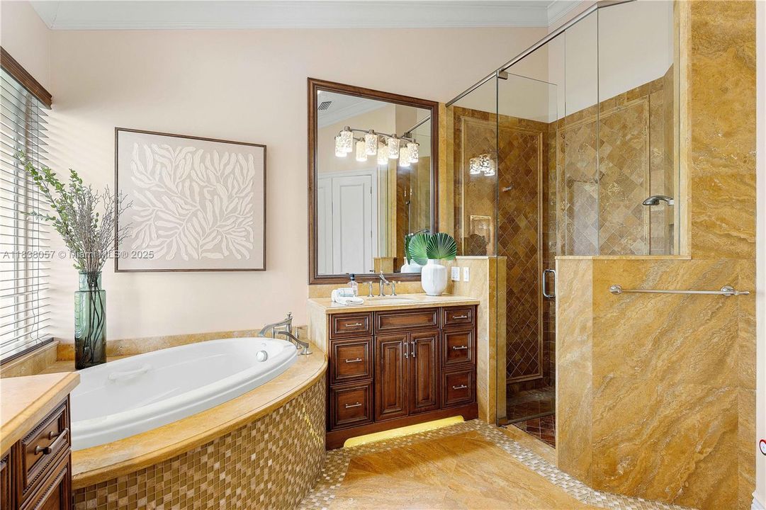 Recently Sold: $1,399,000 (5 beds, 3 baths, 3179 Square Feet)